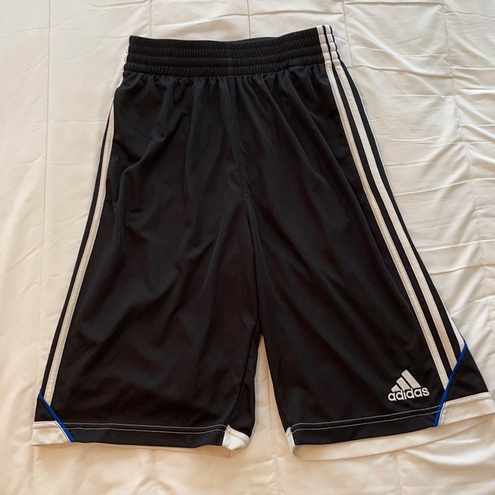 Men’s Adidas Shorts Size S